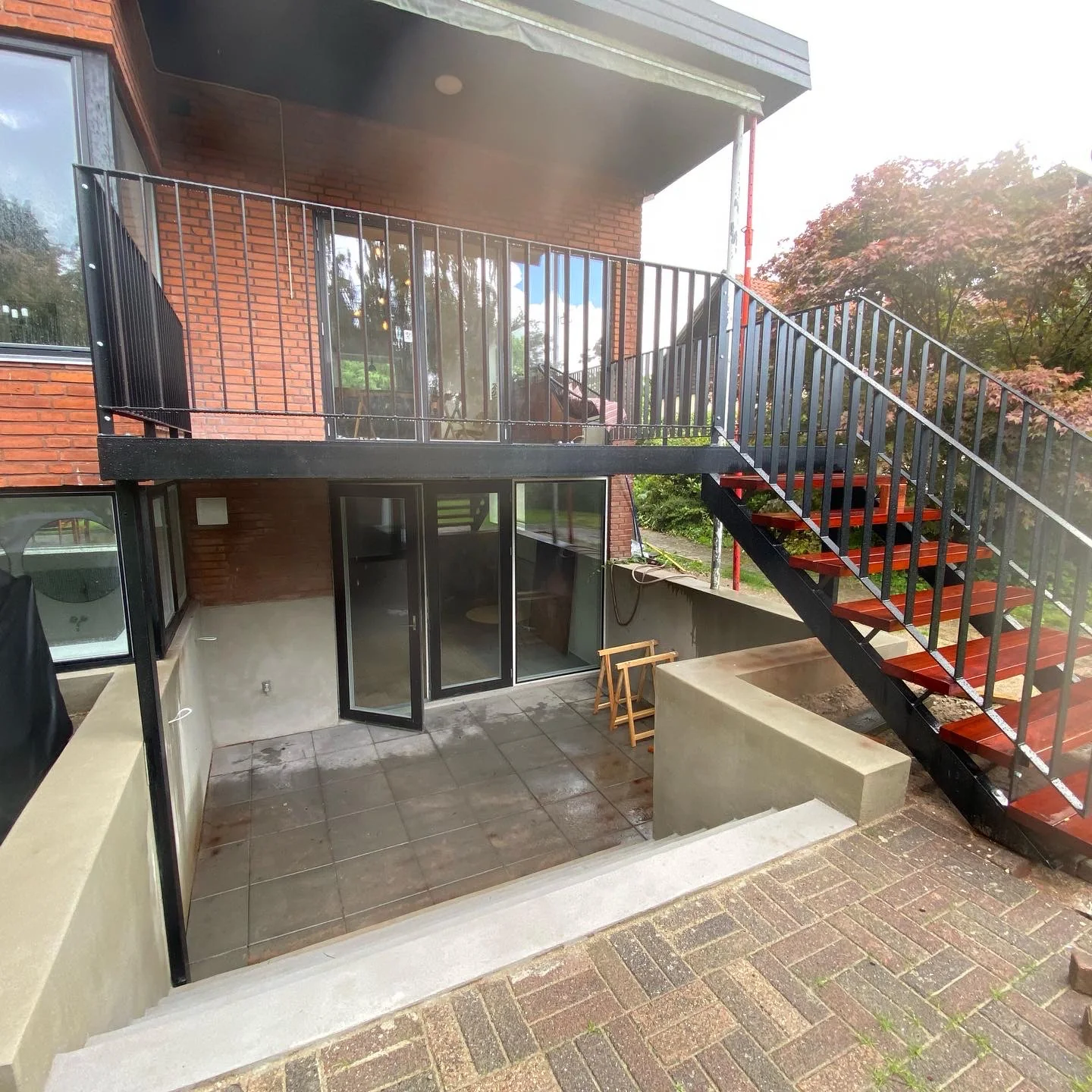Bagsværd – ny udgang, terrasse og badeværelse